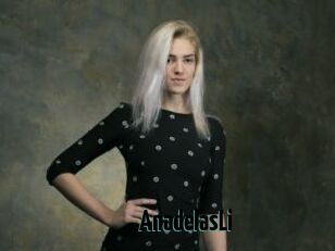 AnadelasLi