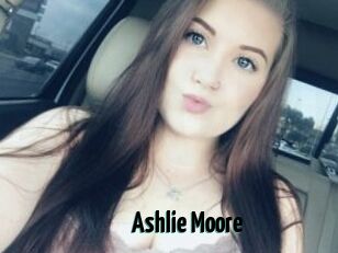 Ashlie_Moore