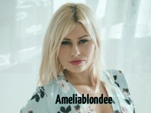Ameliablondee