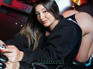 Annieleonii