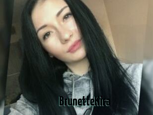 BrunetteKira