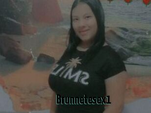 Brunnetesex1