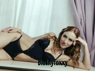 Blackyfoxxy