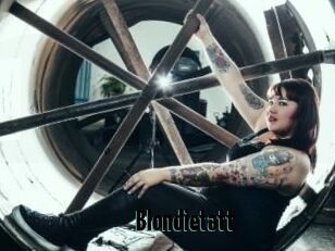 Blondietatt