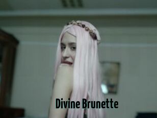 Divine_Brunette