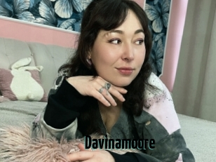 Davinamoore