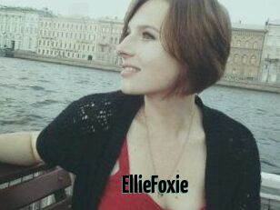 EllieFoxie