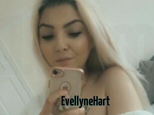 EvellyneHart