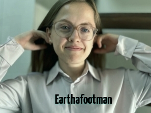Earthafootman