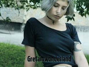 Greta_in_wonderland