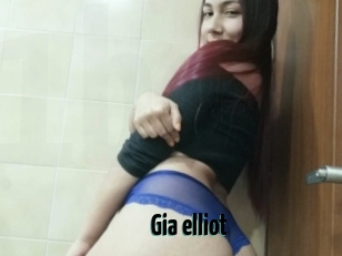 Gia_elliot