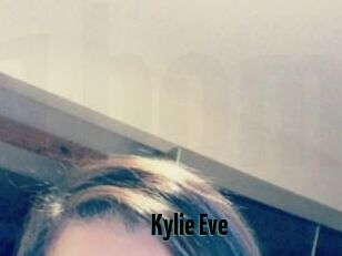 Kylie_Eve