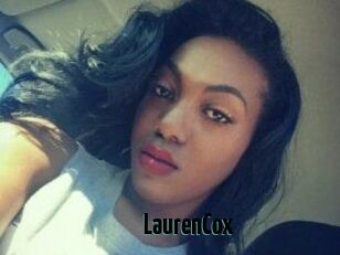 Lauren_Cox