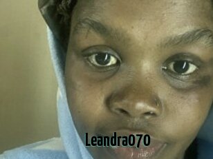 Leandra070