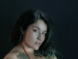 Lola_bony
