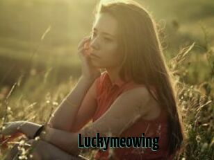 Luckymeowing