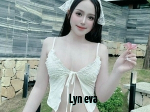 Lyn_eva