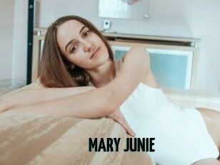 MARY_JUNIE