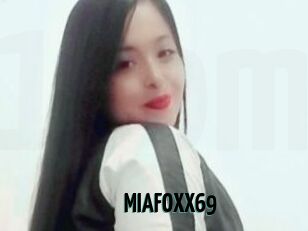MIAFOXX69