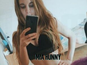 MIA_HUNNY