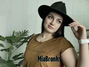 MiaBronks