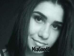 MiaGoodG