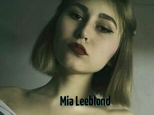 Mia_Leeblond