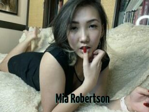 Mia_Robertson