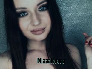 MiaaaMoore