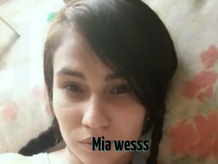 Mia_wesss