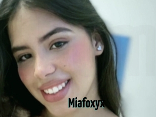 Miafoxyx