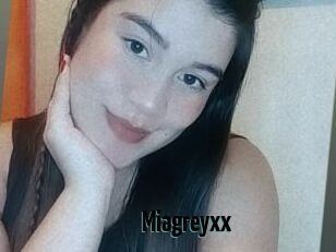 Miagreyxx
