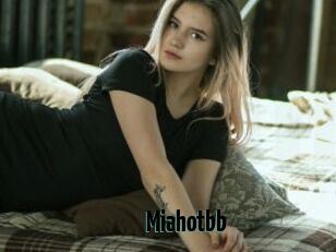 Miahotbb
