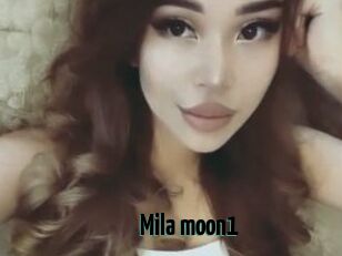 Mila_moon1