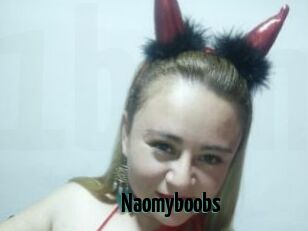Naomyboobs
