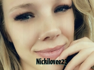 Nickilovee23