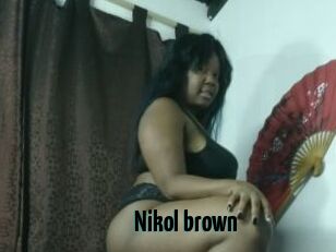Nikol_brown