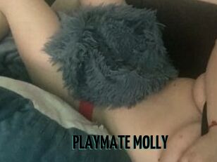 PLAYMATE_MOLLY