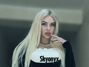 Skyonyx