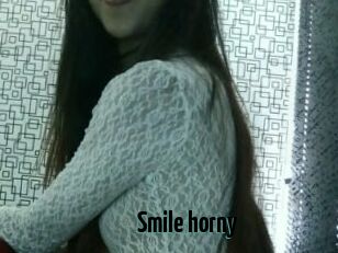 Smile_horny