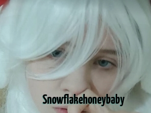 Snowflakehoneybaby