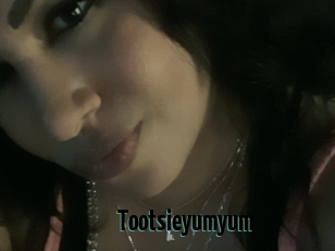 Tootsieyumyum
