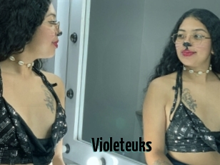 Violeteuks