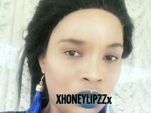 XHONEYLIPZZx